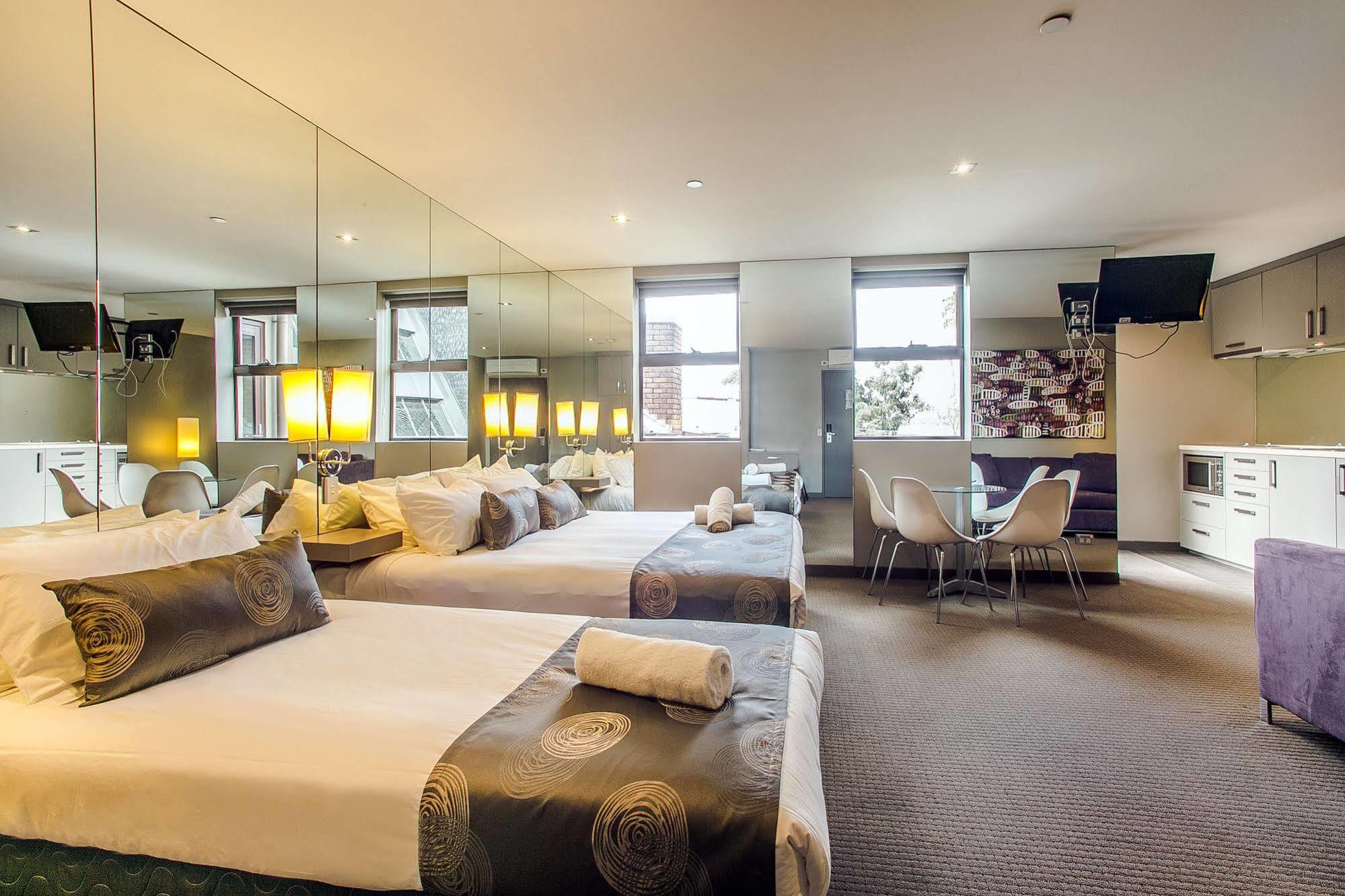Melbourne Vivo Aparthotel Buitenkant foto